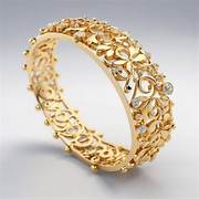 Floral Gold Bangle