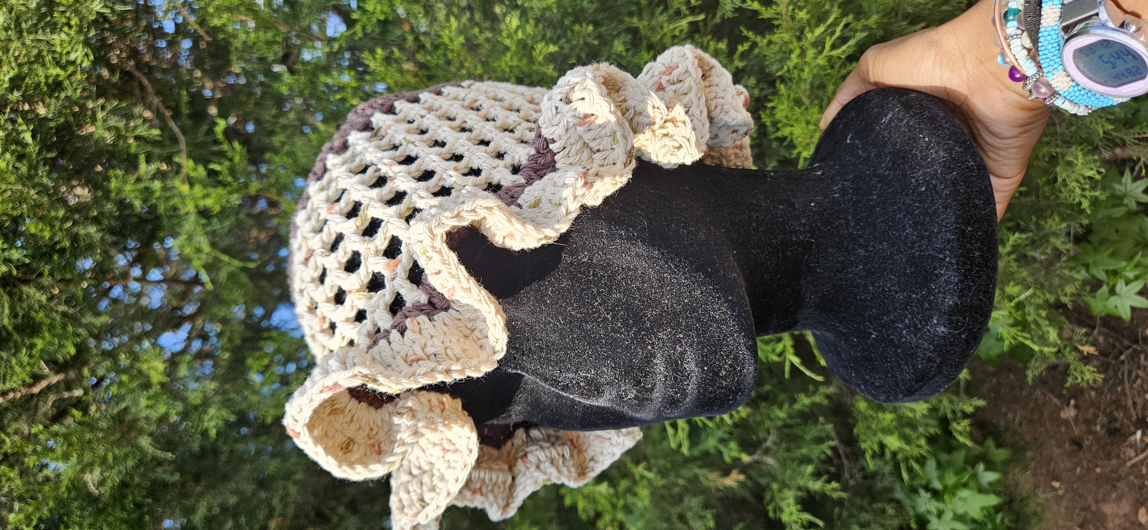 Wavy Ruffle Bucket Hat - Tan & Brown