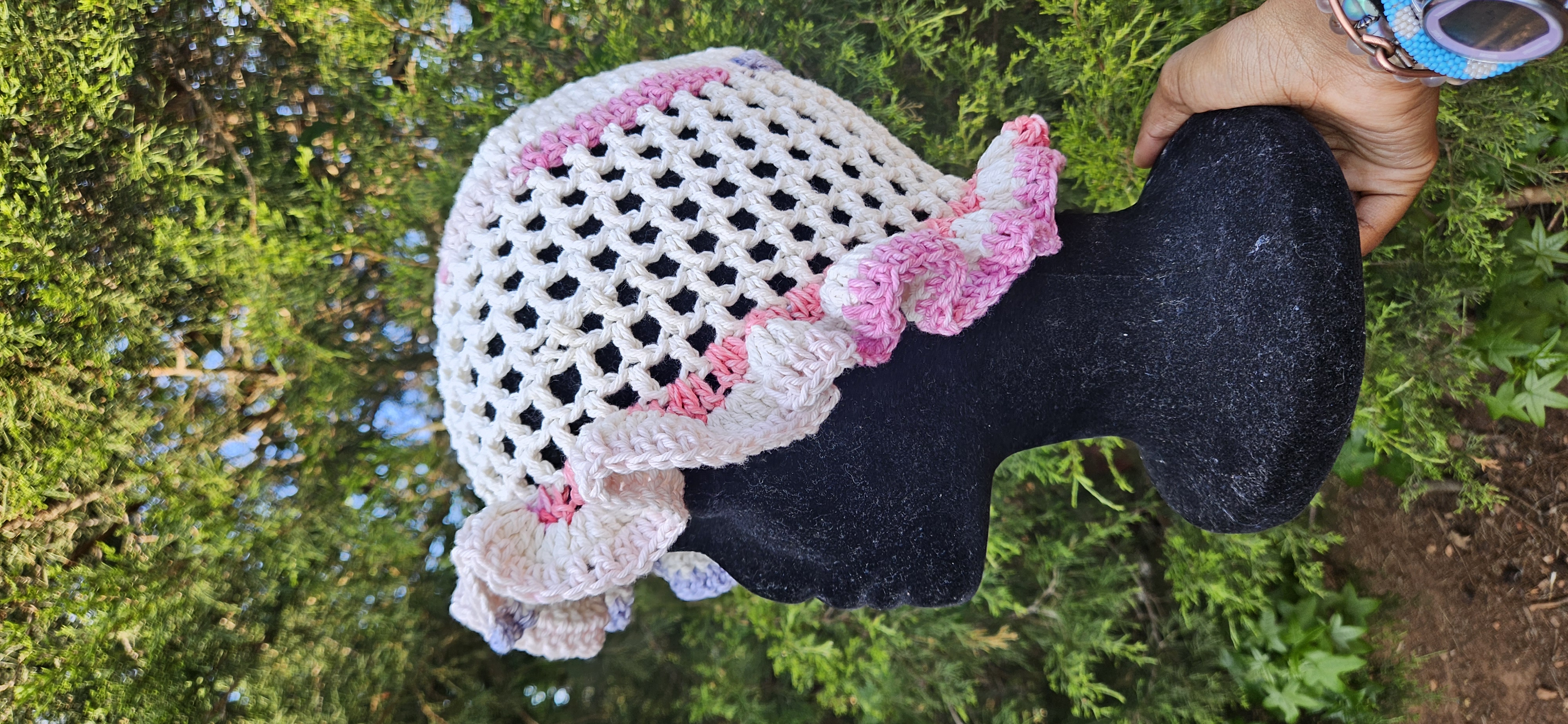 Wavy Ruffle Bucket Hat - Off-white Pink/Blue Multicolor