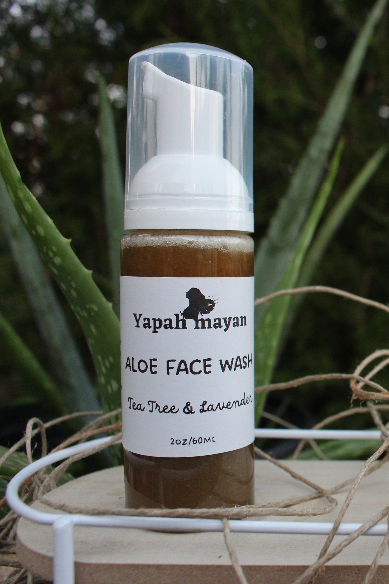 Foaming Aloe Face wash | Tea tree & Lavender, Acne Treatment