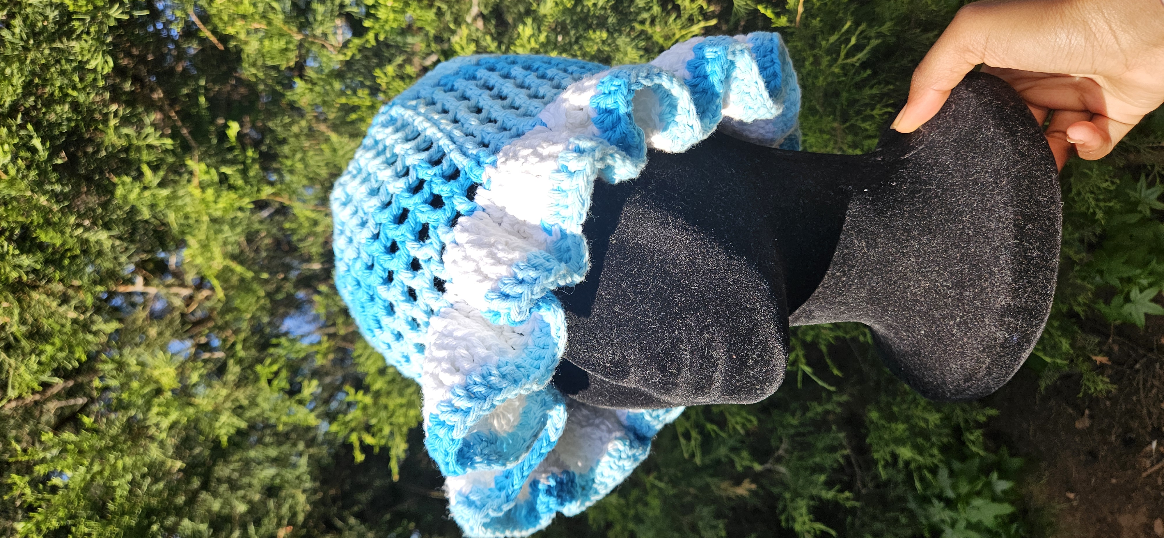 Wavy Ruffle Bucket Hat - Light Blue & White Multicolor