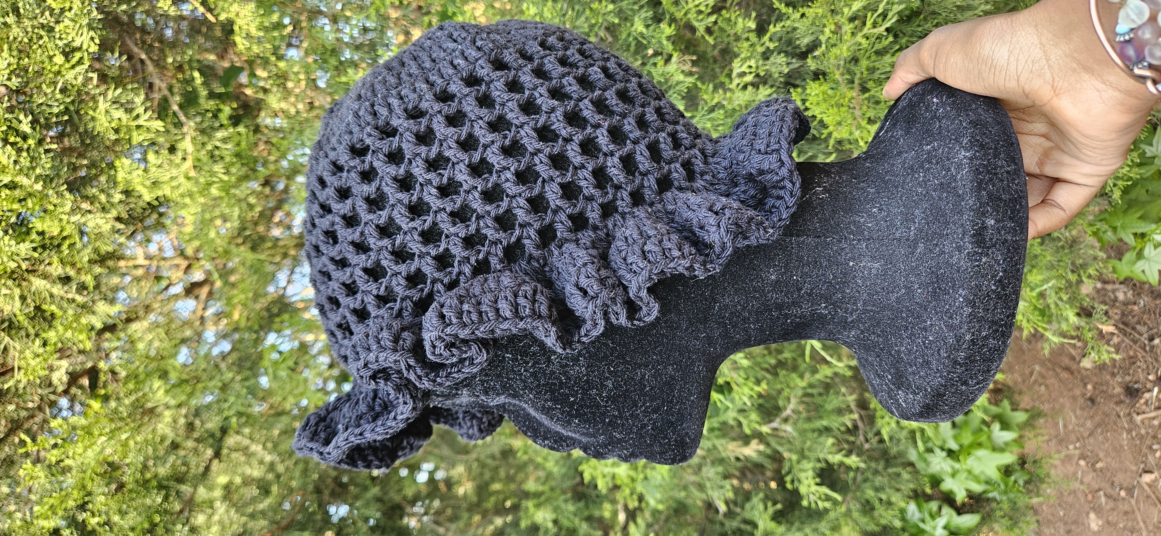 Wavy Ruffle Bucket Hat - Black