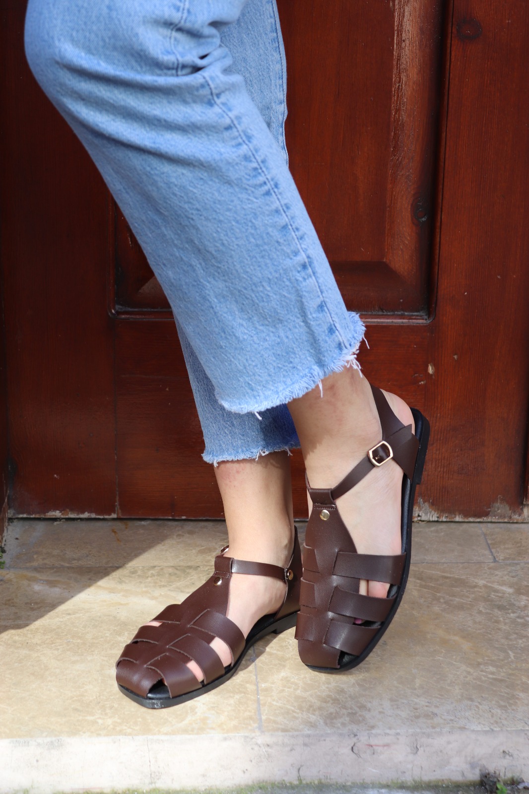 Kadın Günlük Sandalet – Rahat Taban Düz Kafes model