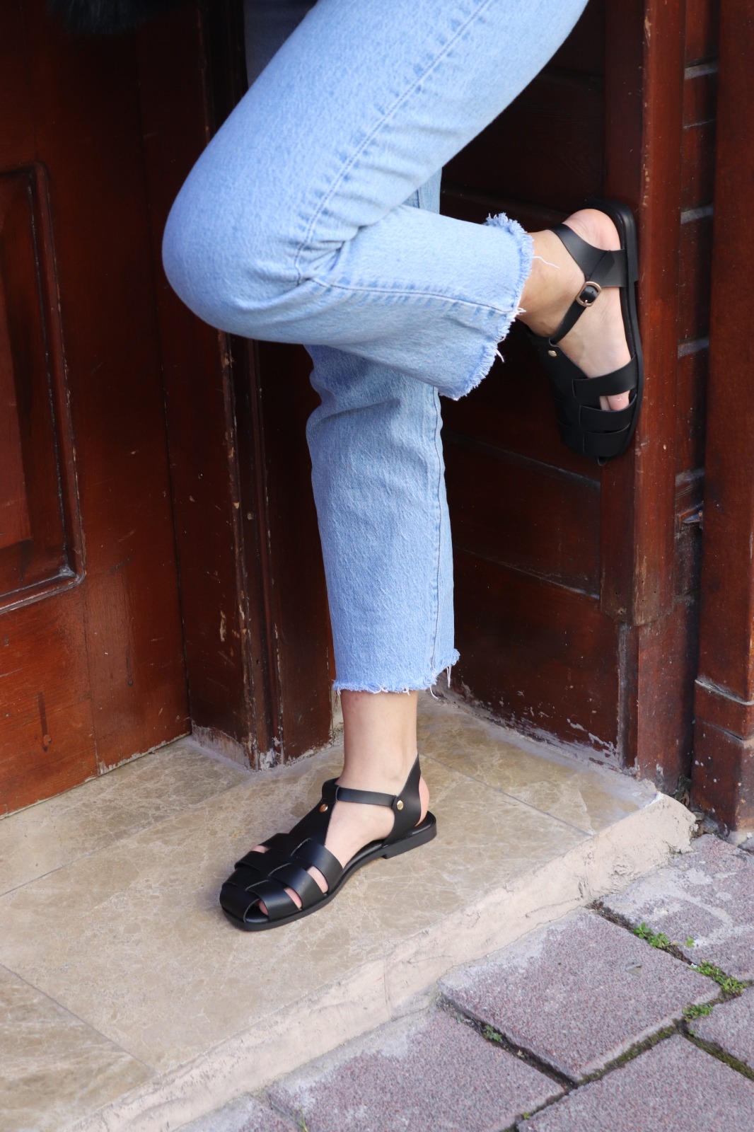 Kadın Günlük Sandalet – Rahat Taban Düz Kafes model