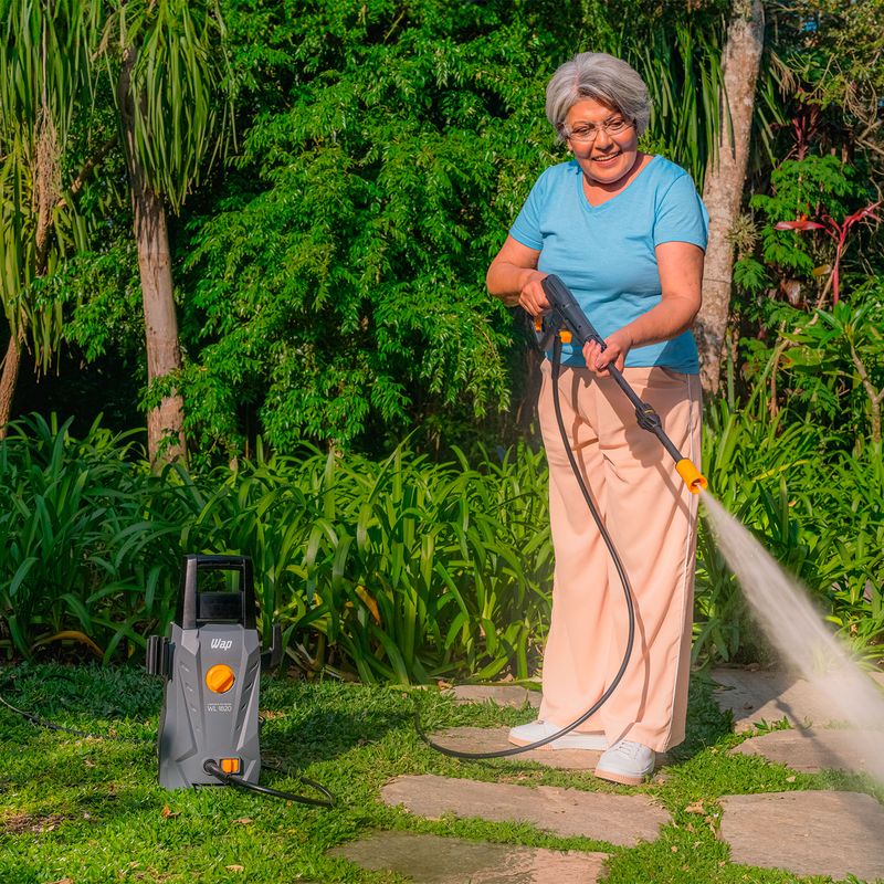 Lavadora de Alta Pressão 1400W 1500PSI WAP WL 1820 bivolt automático