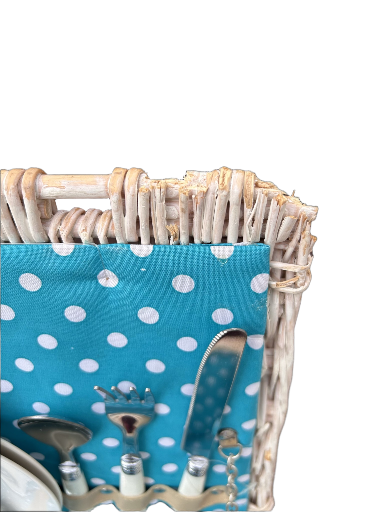 NEW Vintage Style Wicker Picnic Basket Set for Two