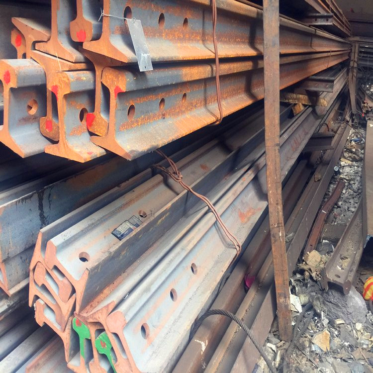 Factory Price R50 R65 Rail Railway Railroad Steel Rail Heavy Rails Track