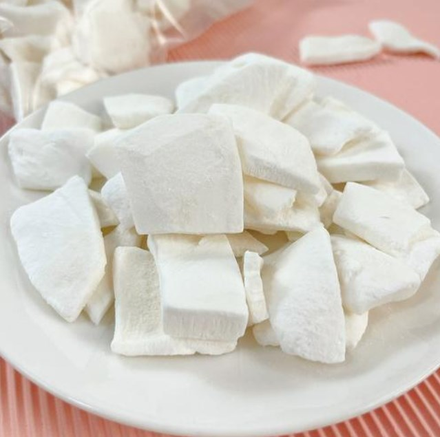 Wholesale Price Natural Pure Freeze Dried Coconut Slices Dried Fruit Product