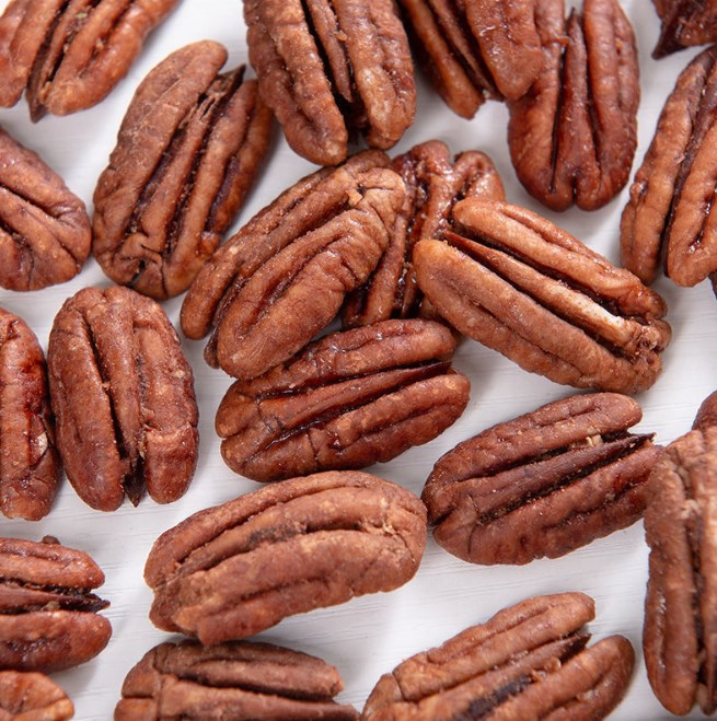 Factory-direct Sale of High-quality Pecan Nuts. Delicious Dried Fruit Products.