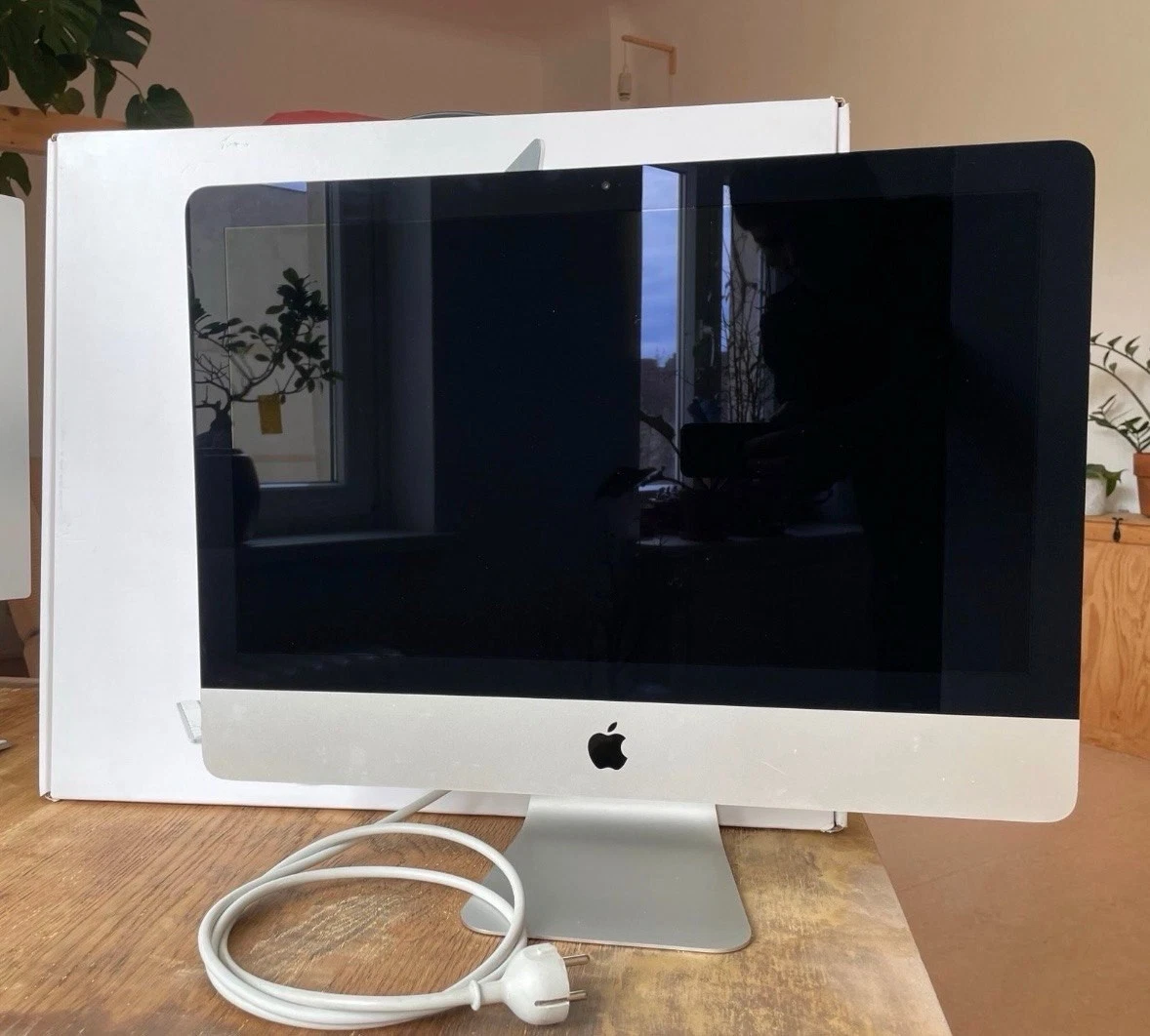 All in one Apple iMac 21,5" i5 - 8GB RAM - 1TB - OVP - Top Zustand
