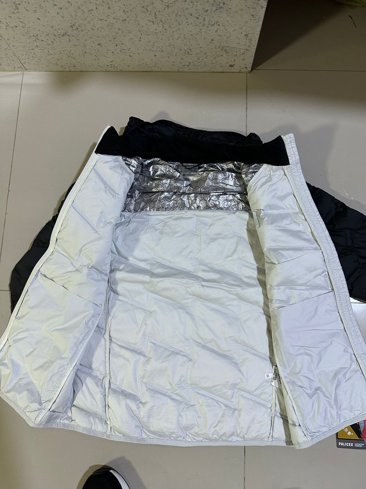 Casaca Hombre Velmont FROSTEX Down Impermeable Térmica con Capucha Desmontable