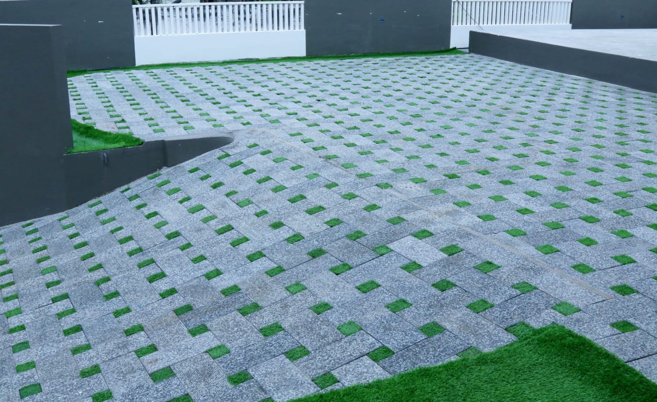Interlocking Grass Paver Blocks