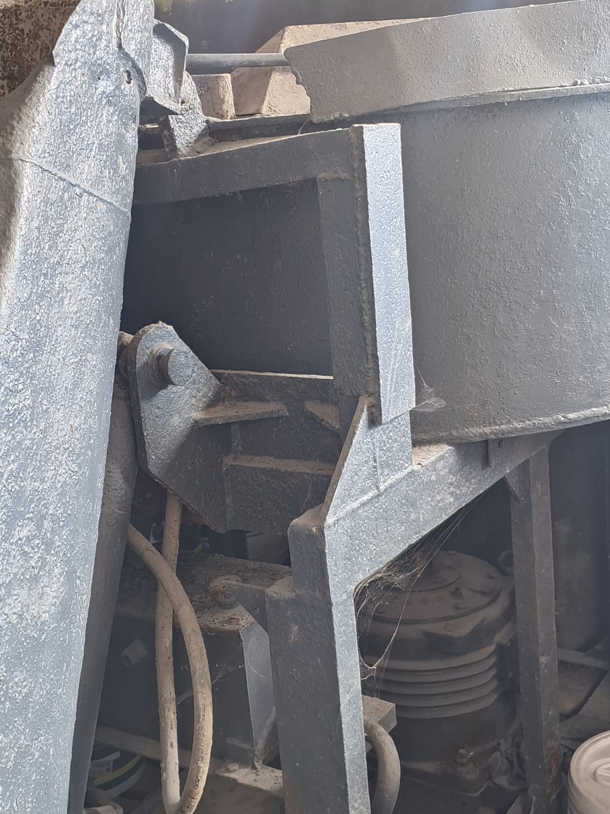 Industrial Heavy Duty Concrete Mixer 500kg with Hoper