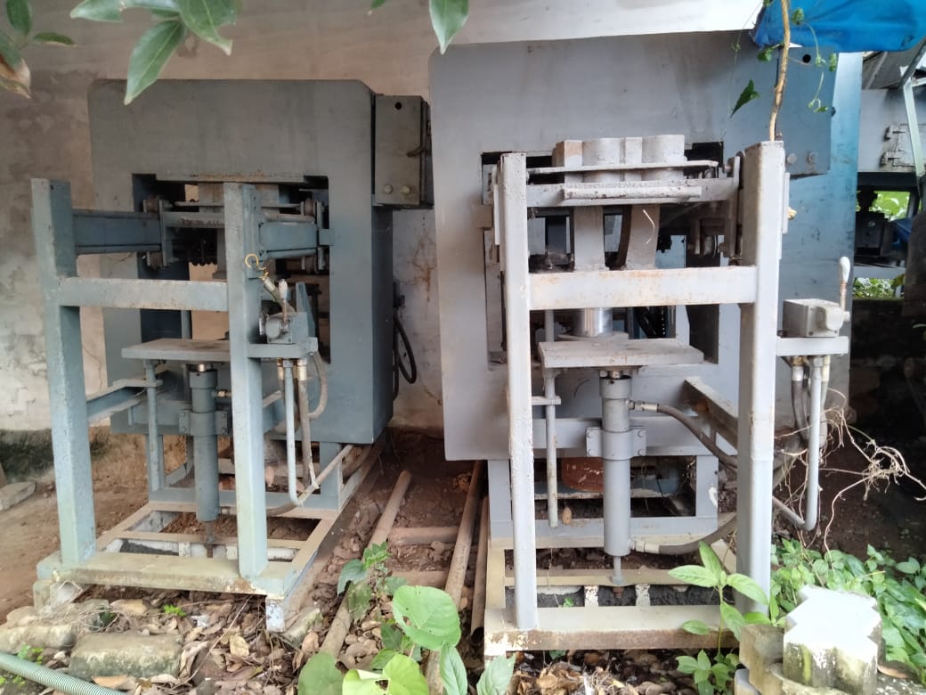 Manual Concrete Block Making Machine