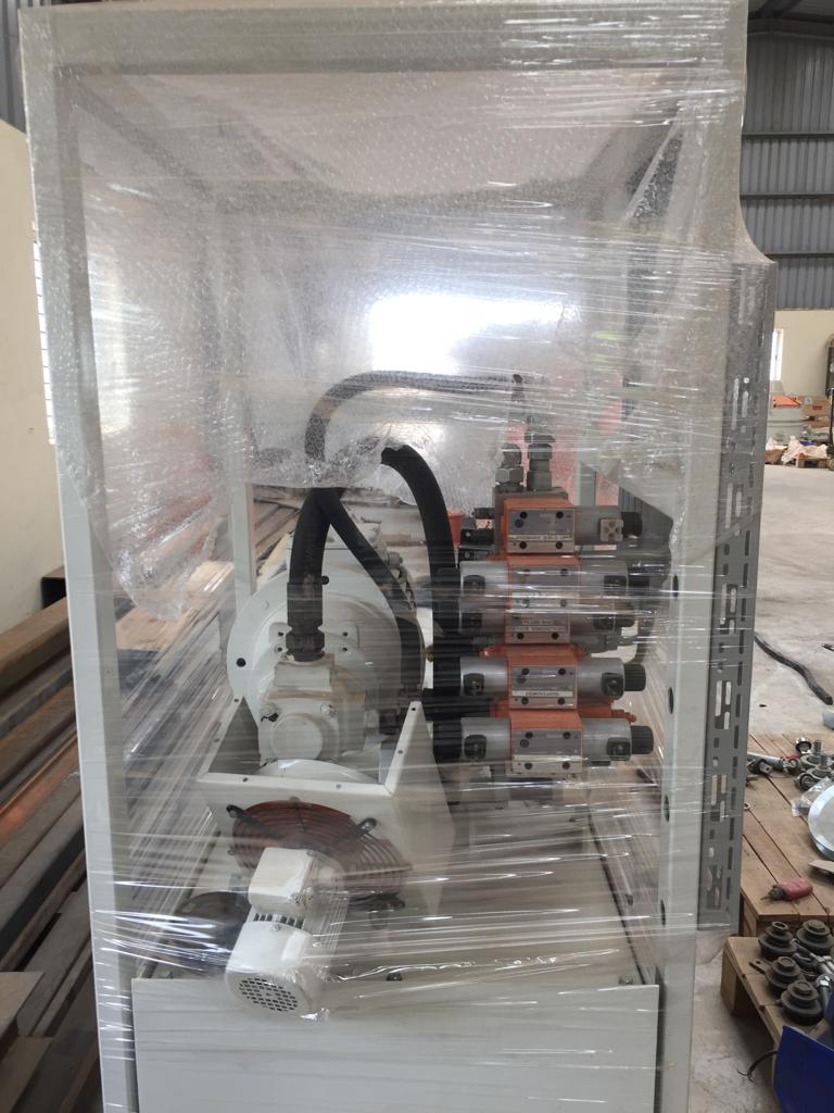 HESS ORIGINAL AUTOMATIC HYDROLIC PAVER BLOCK MACHINE . IMPORTED FROM GERMANY