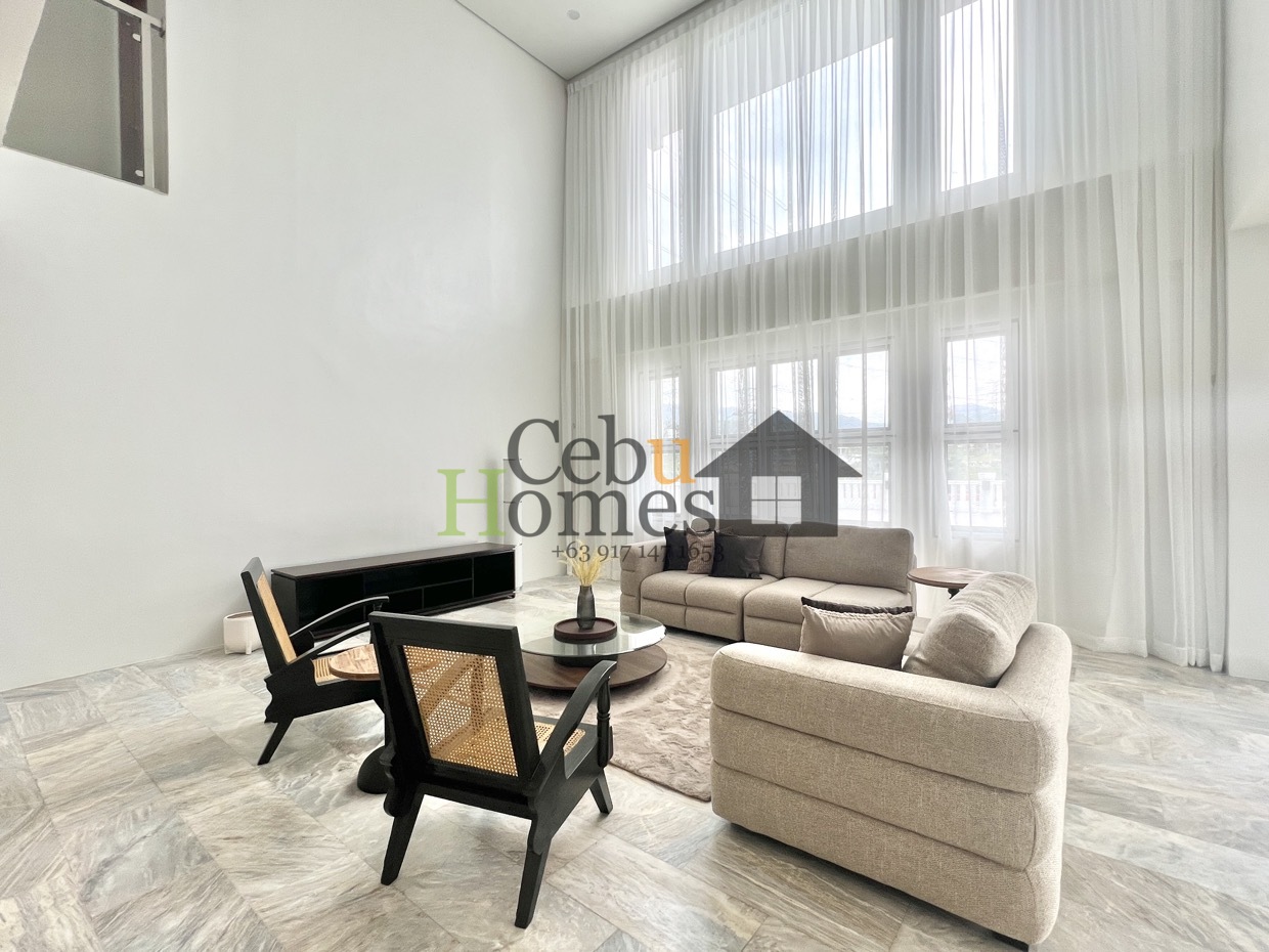 #0952: 6-Bedroom luxurious house, Mandaue City
