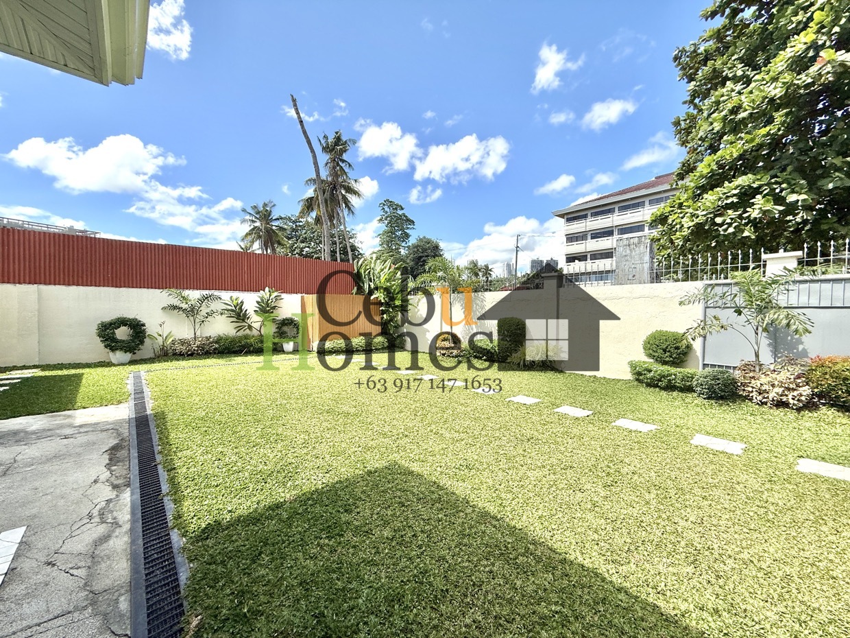#0931: 3-Bedroom Bungalow House, Banilad