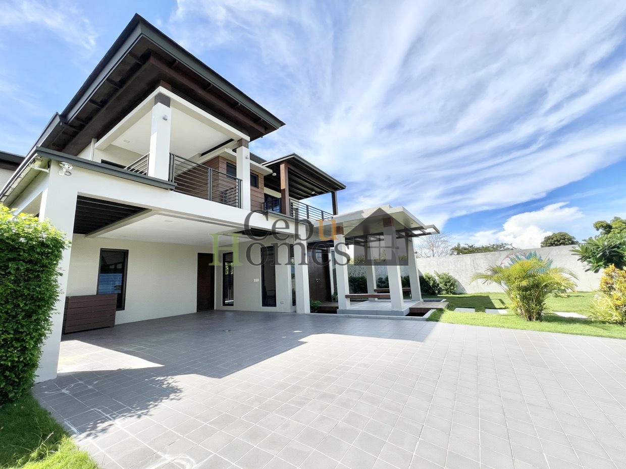 3 Bedroom Semi Furnished House in Liloan, Cebu.