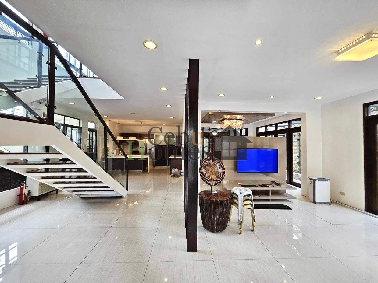 #0909: 4-Bedroom modern house, Mabolo