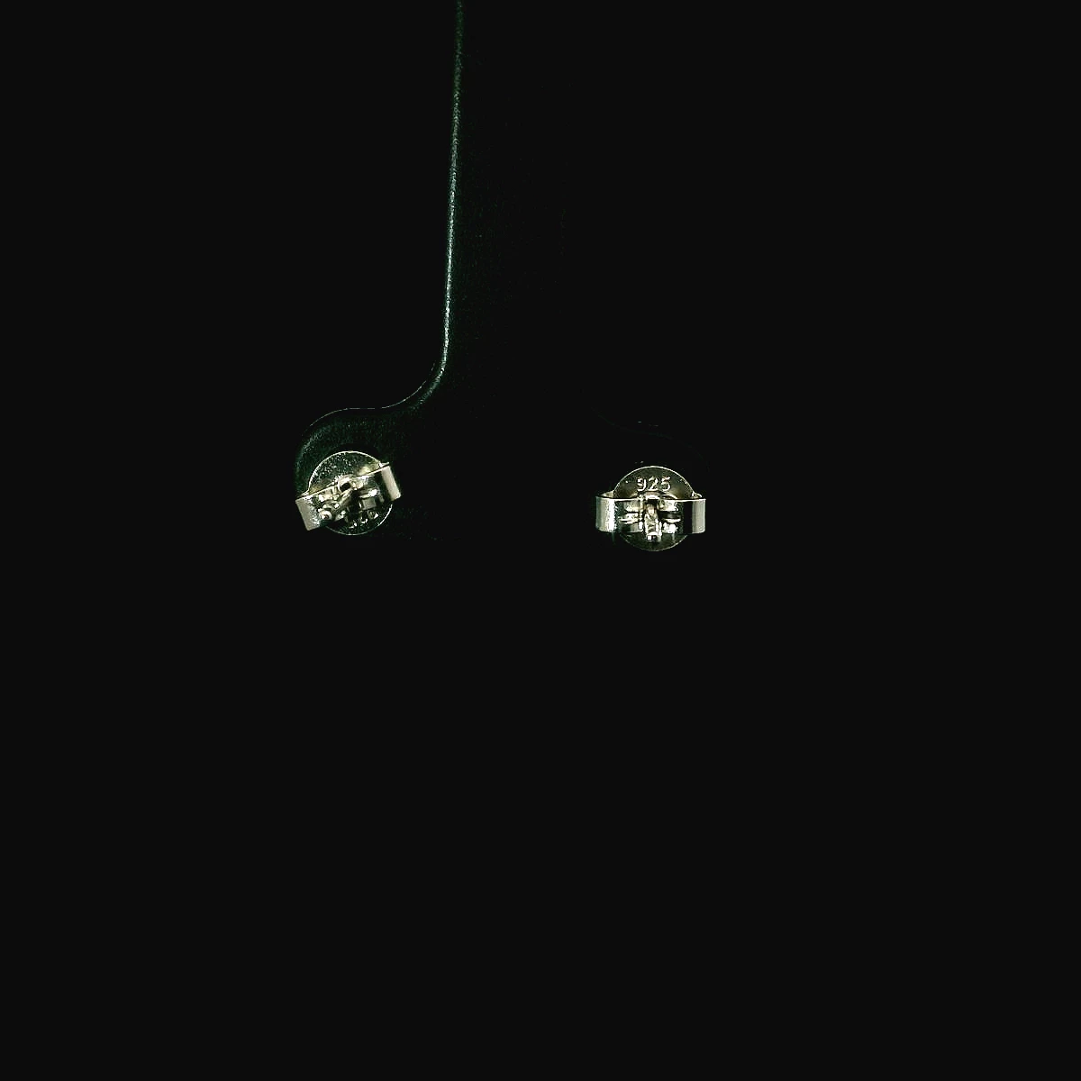 铂PT950培育钻石耳钉