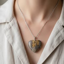 Collier cœur en pierre naturelle