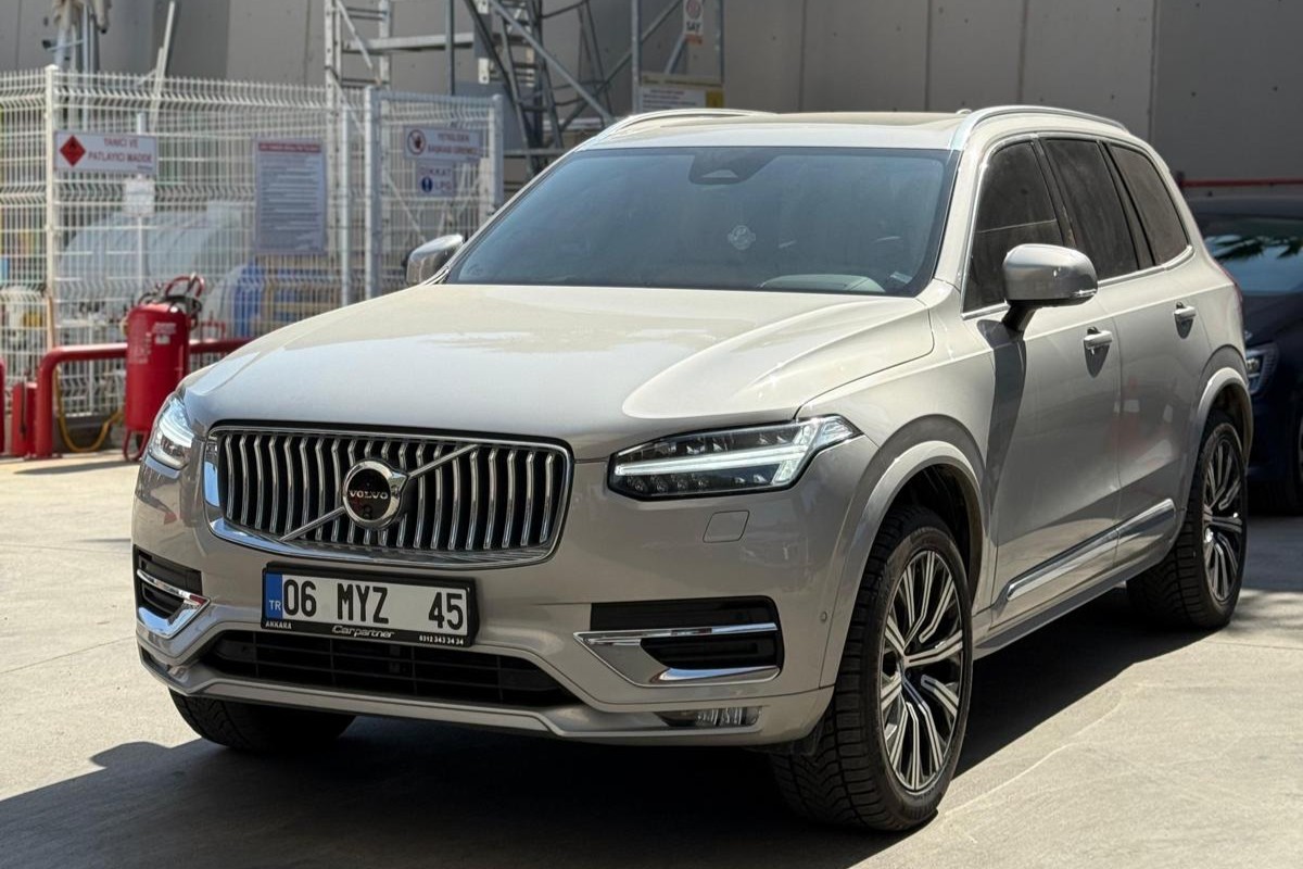 Volvo XC90