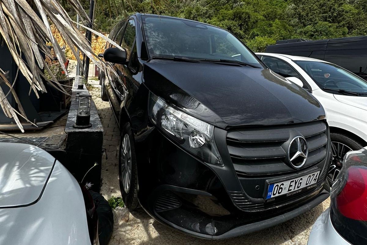 Mercedes Vito