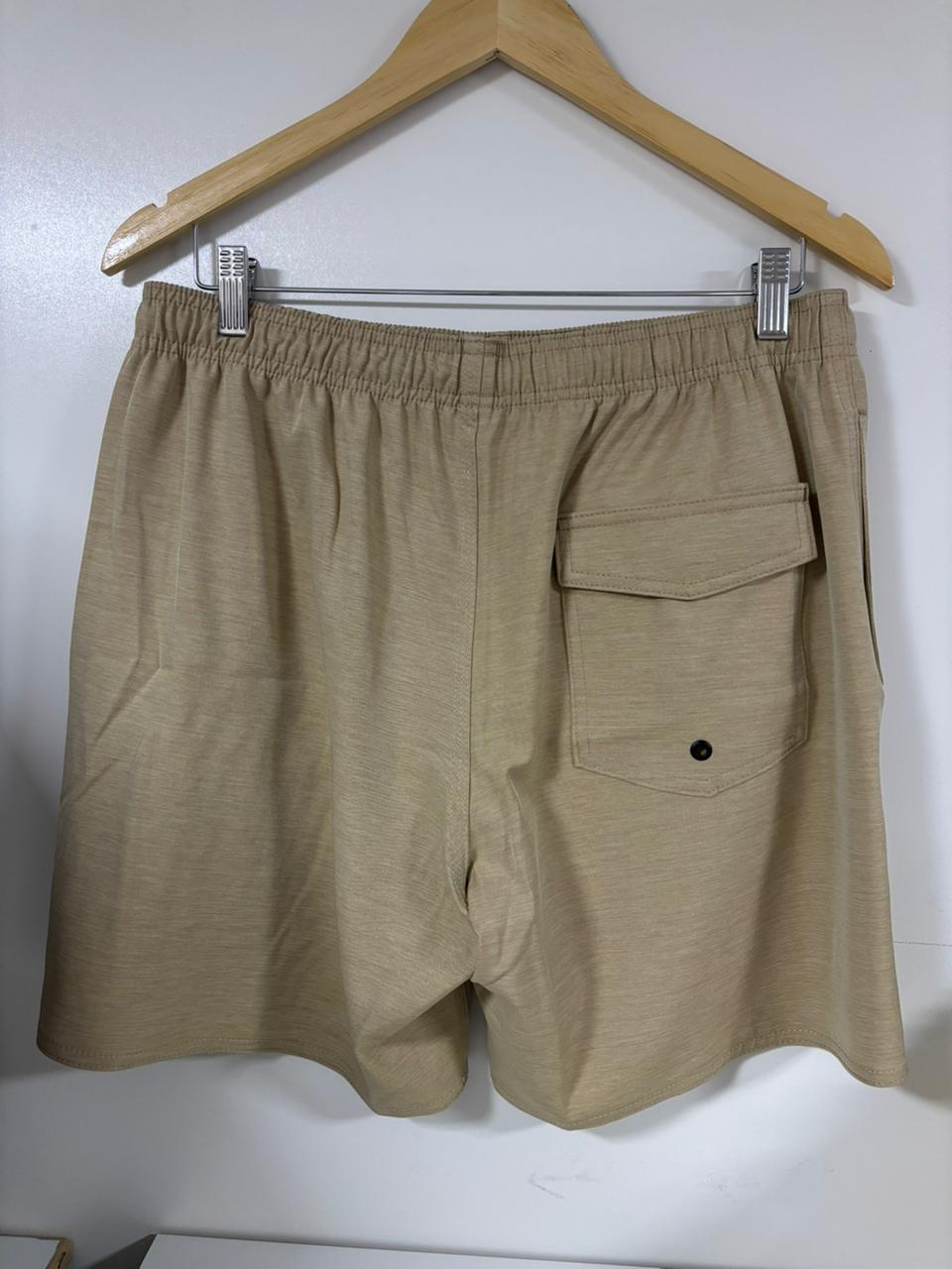 Short Masculino bege 