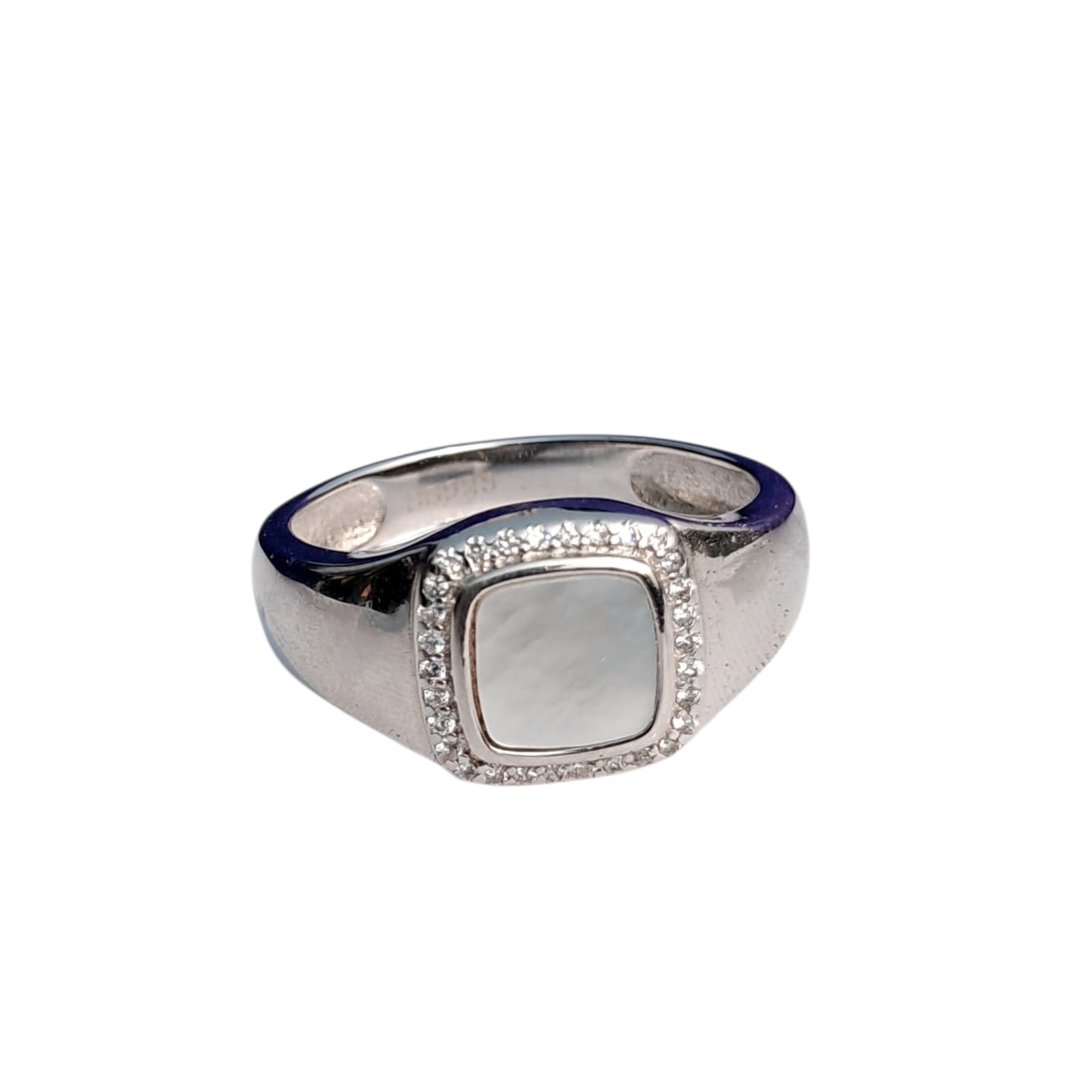 925 Silver Elegant Silver Ring with Mother of Pearl