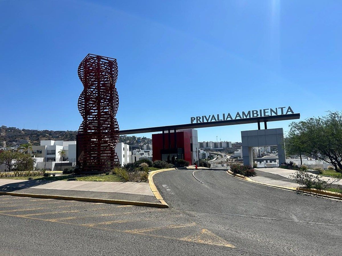 VIVE EN PRIVALIA AMBIENTA