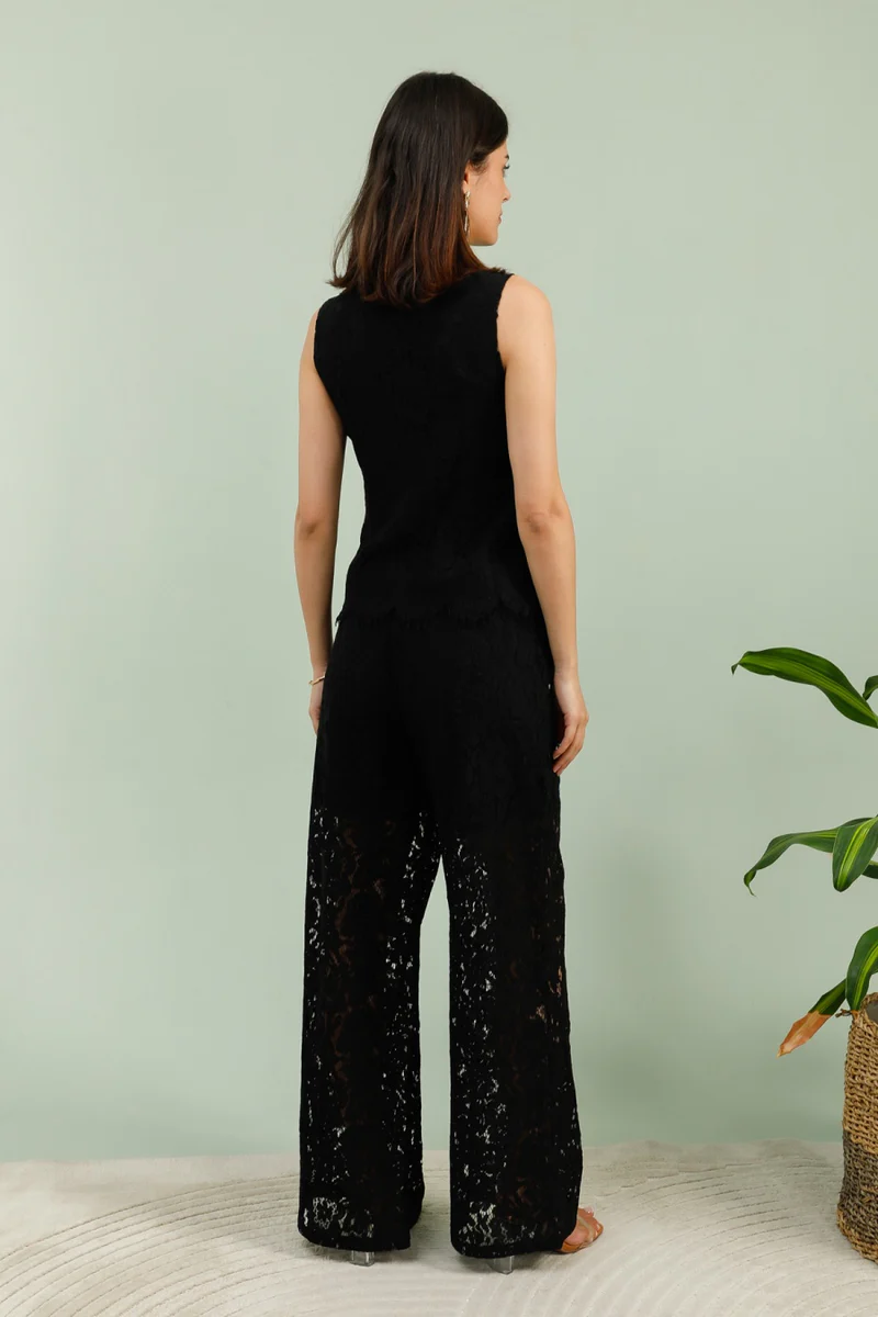 Pantalon en dentelle 