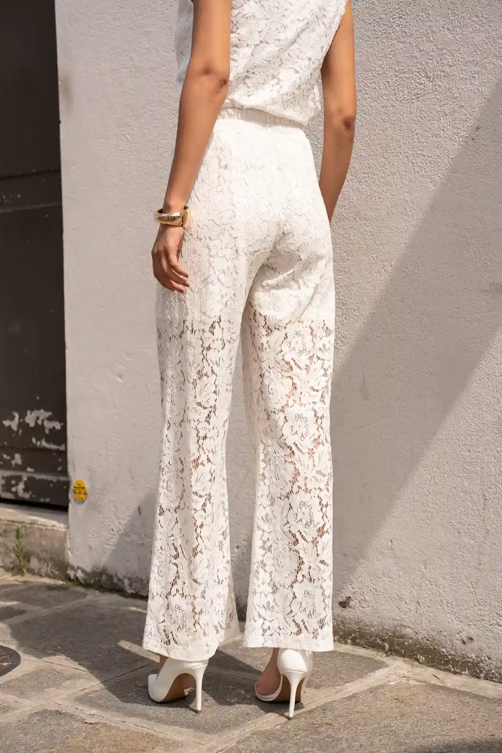Pantalon en dentelle 