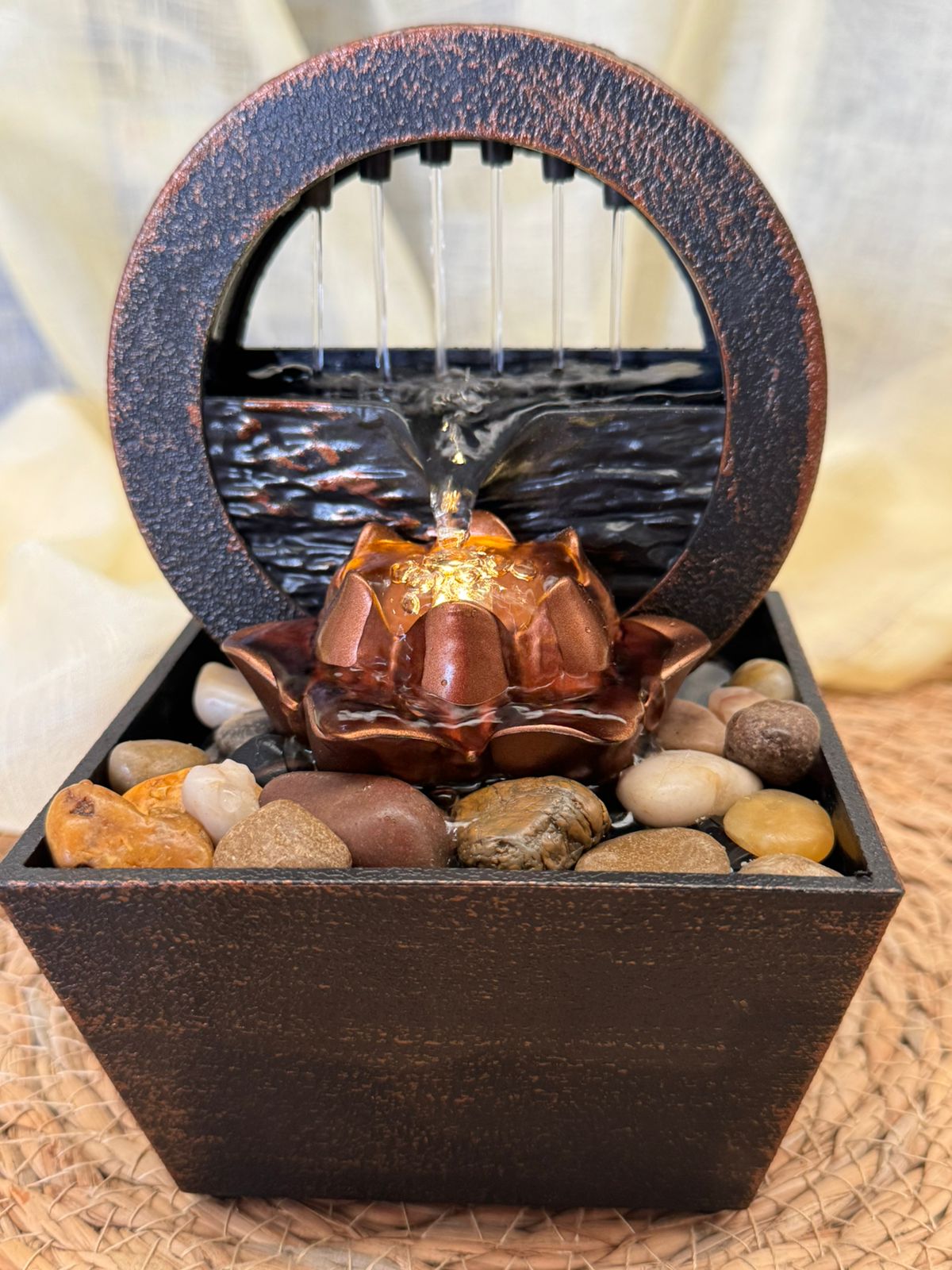 Fuente de agua decorativa