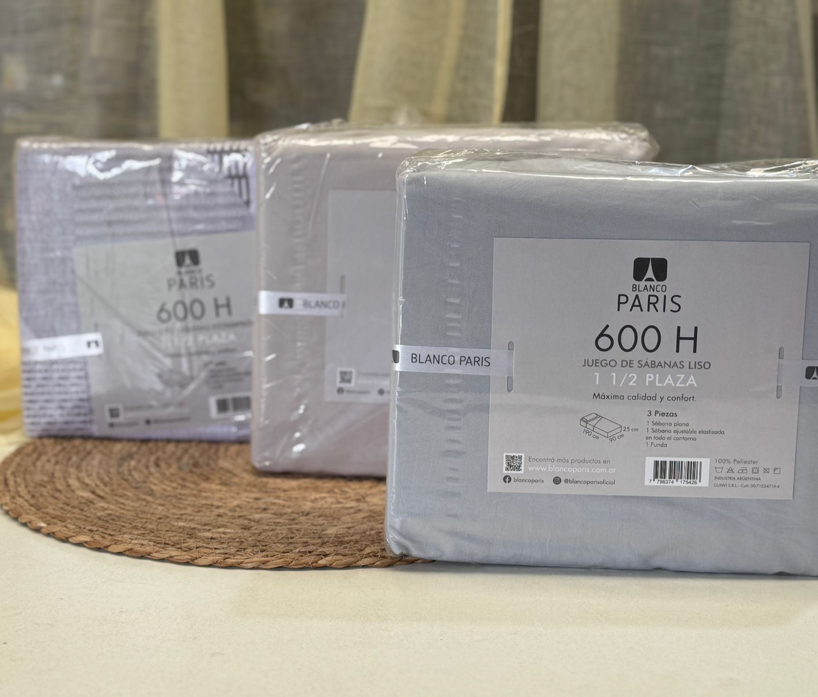 Juego de Sábanas 1 1/2 Plaza Blanco Paris