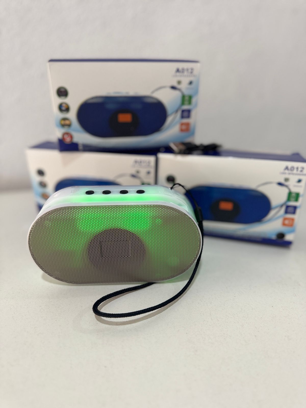 Parlante Bluetooth A012