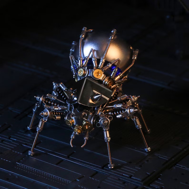 Mechanical Insect Sculpture Bluetooth Speaker
