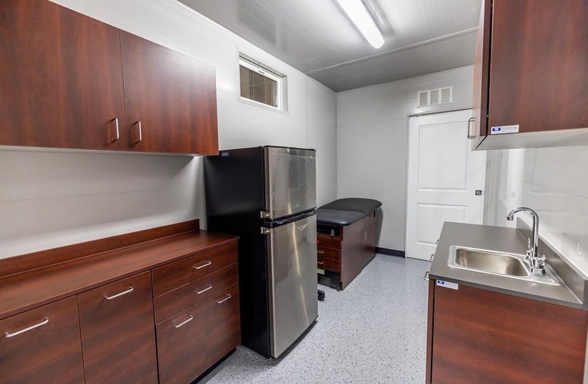 12M X-RAY OFFICE CONVERTED CONTAINER