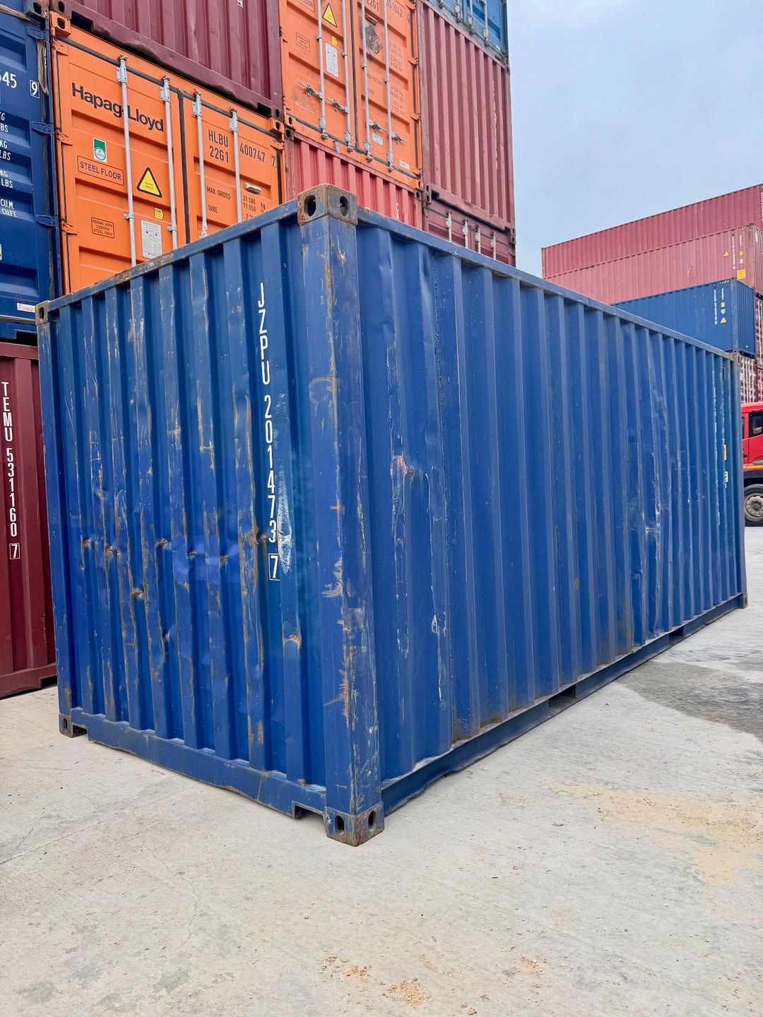 USED 40FT SHIPPING CONTAINER (12M STANDARD CONTAINER)