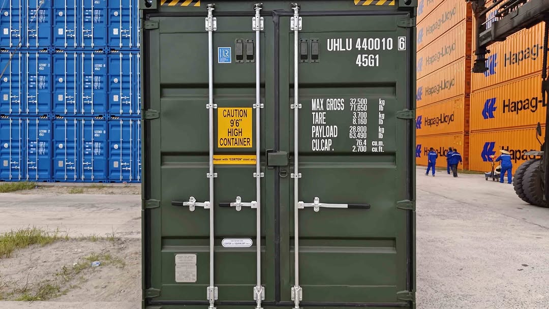 40FT SHIPPING CONTAINER (12M STANDARD CONTAINER)