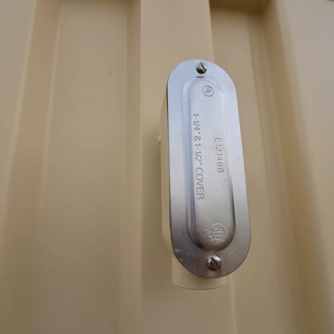 6M OFFICE CONVERTED CONTAINER