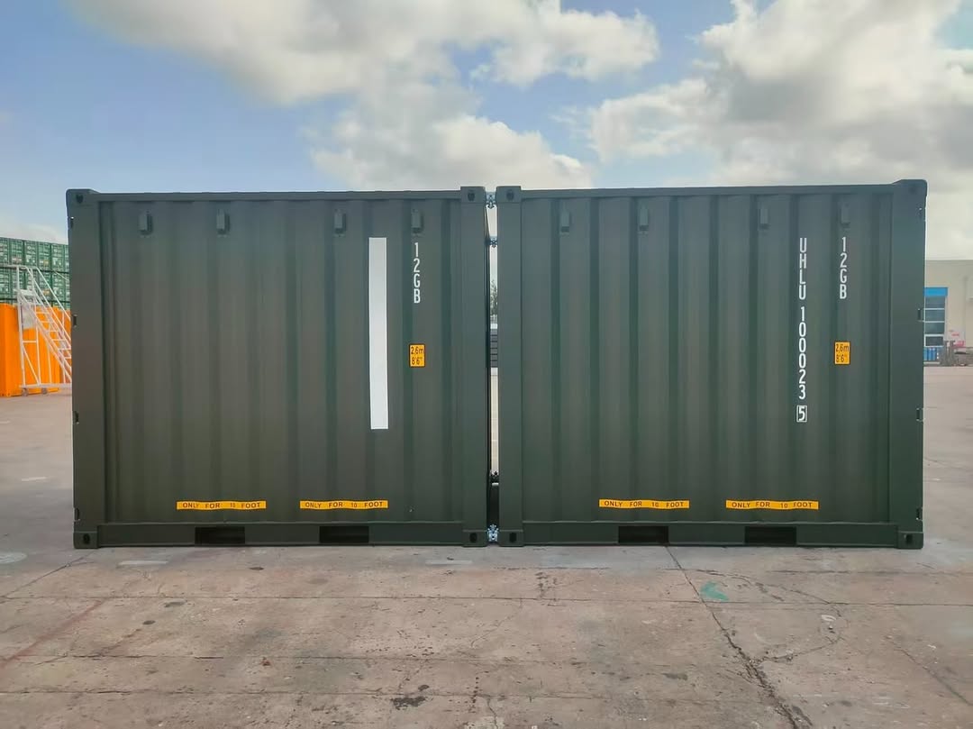 STEEL SHIPPING CONTAINER