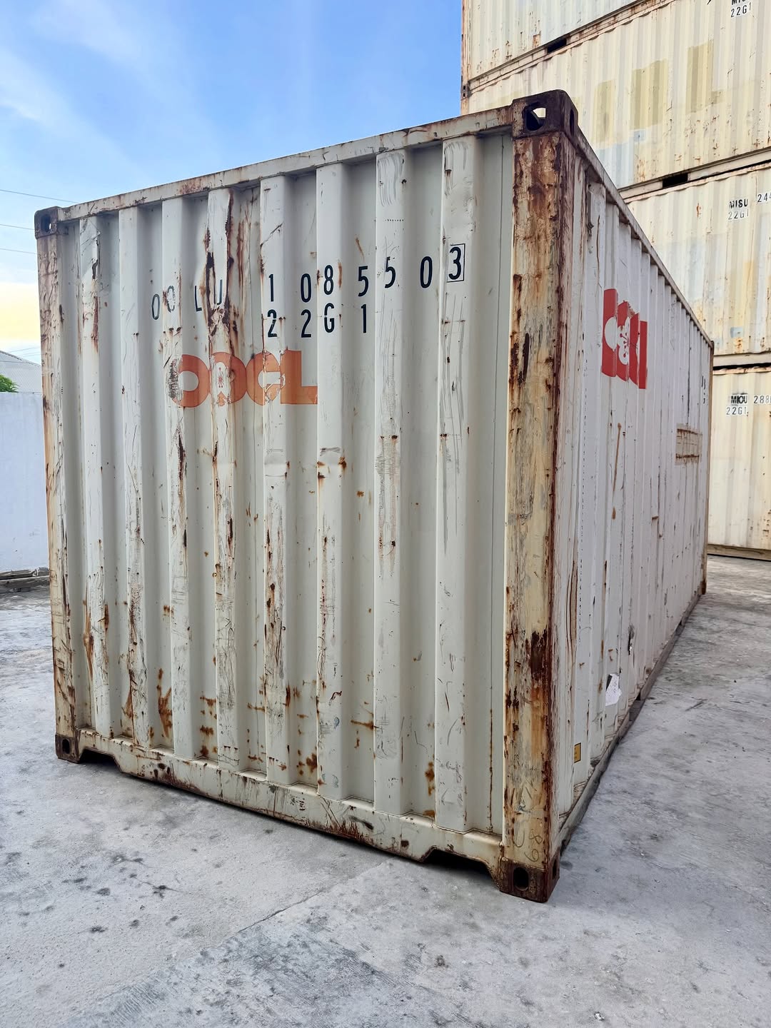 USED SHIPPING CONTAINER 20FT