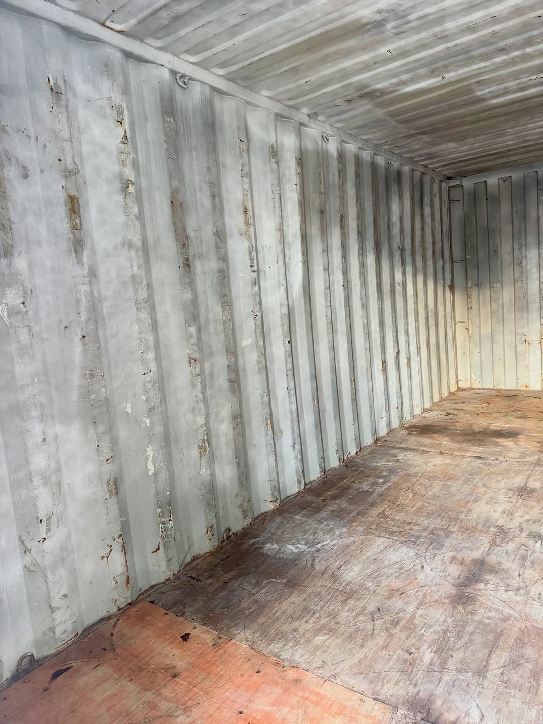 20FT SHIPPING CONTAINER (6M STANDARD CONTAINER)