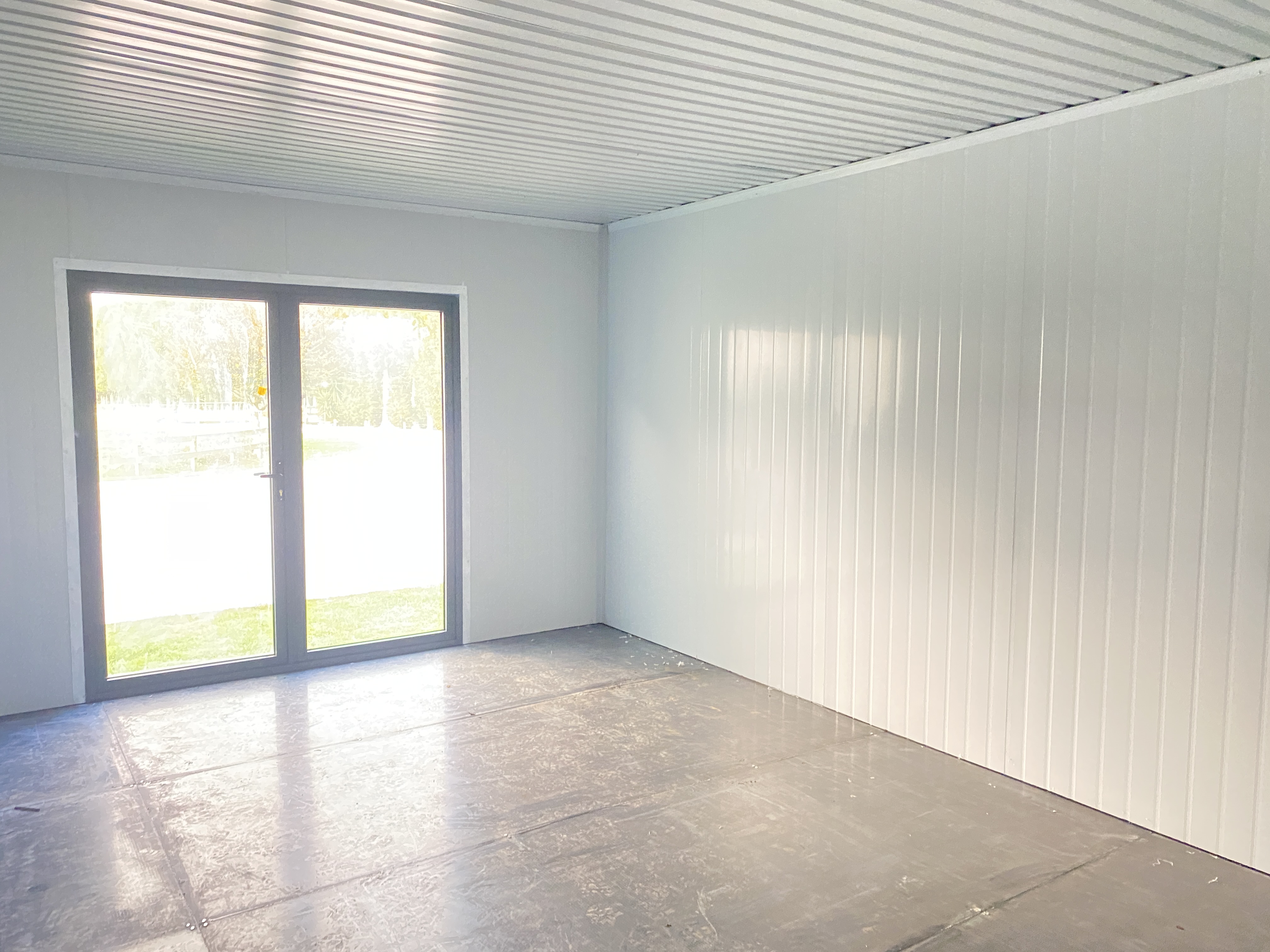 Modern Steel Garden Office Pod