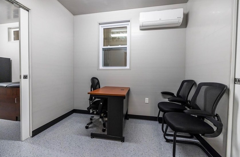 12M X-RAY OFFICE CONVERTED CONTAINER