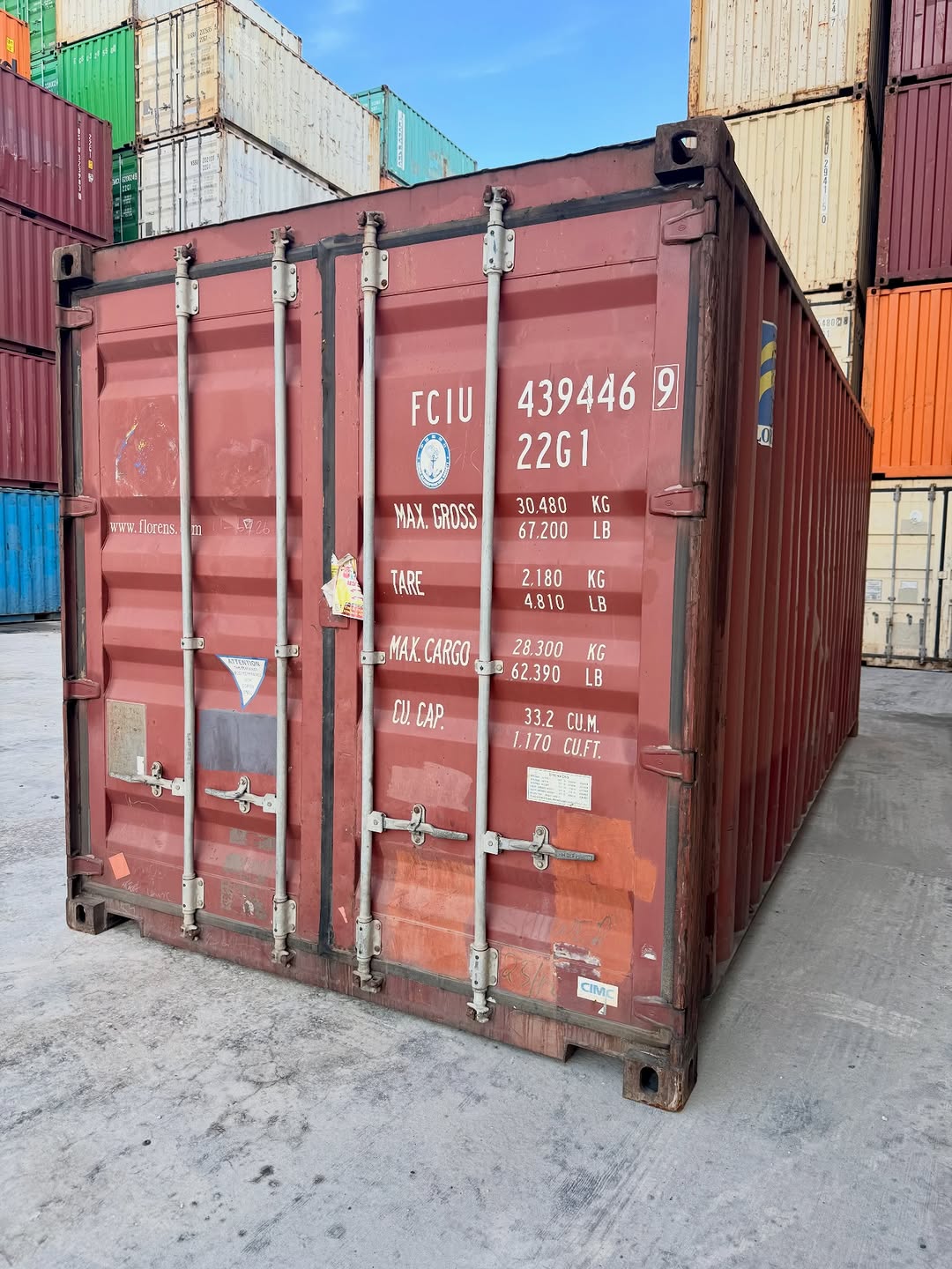 20FT SHIPPING CONTAINER (6M STANDARD CONTAINER)