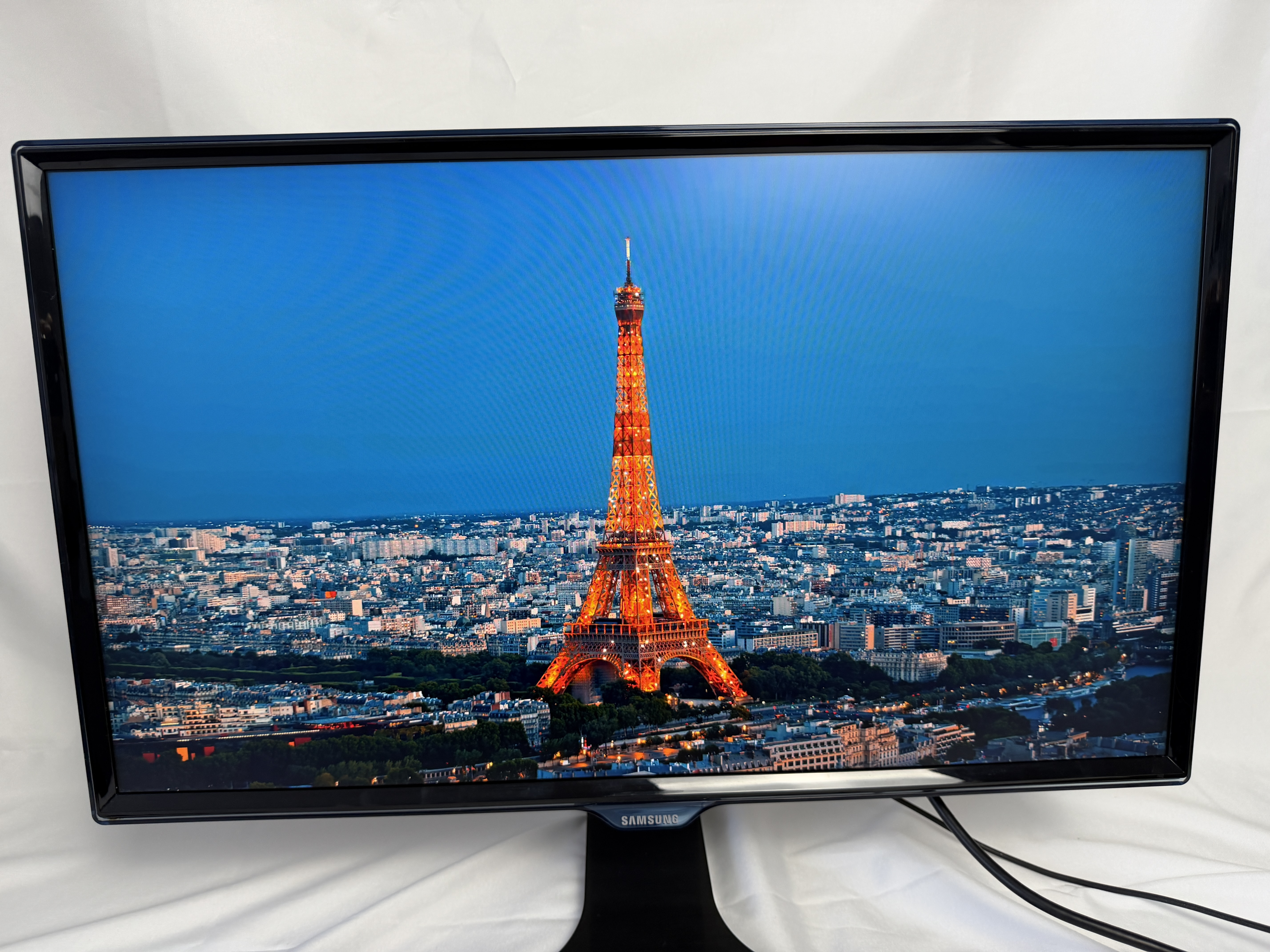 Samsung 24-inch Full HD LED Monitor
