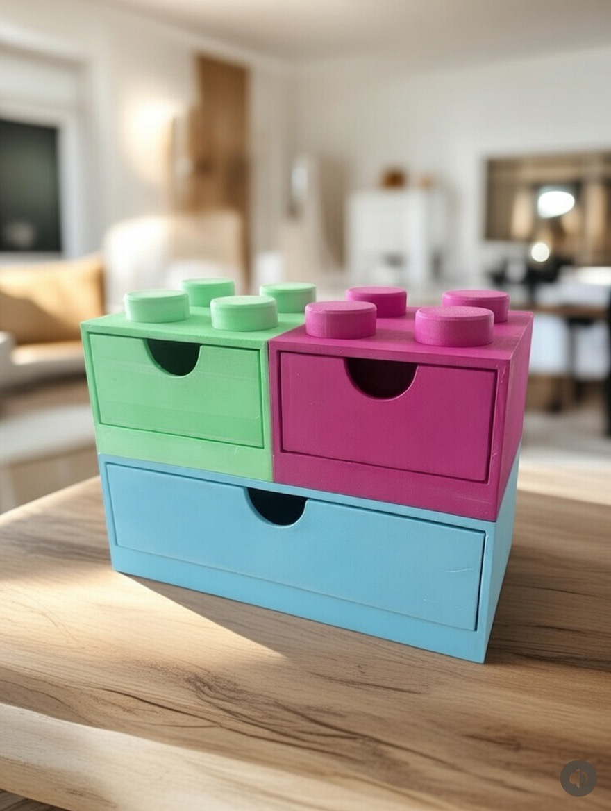 Organizzatore per scrivania forma di mattone colorato