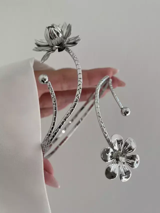 P-2613/ BRAZALETE FLOR STRASS BP