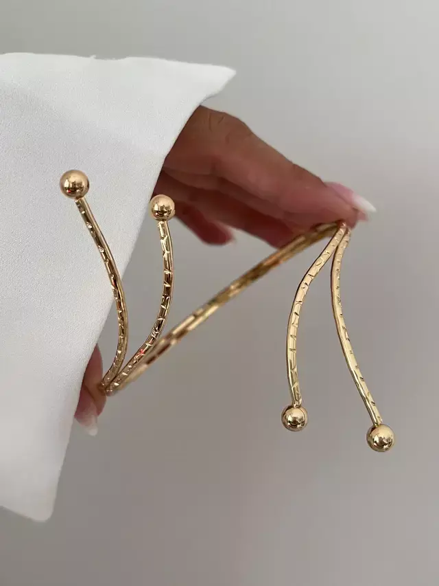 P-2558/ BRAZALETE FINKS DORADO BD